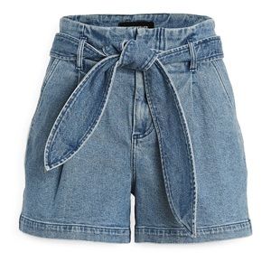 NWT David Lerner Shorts Lexi Pleated Denim Shorts Belted Jean Shorts Size 4
